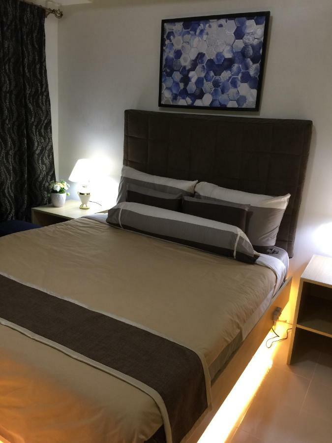 Wind Residences Tower 4 18Th Floor تاجيتاي المظهر الخارجي الصورة